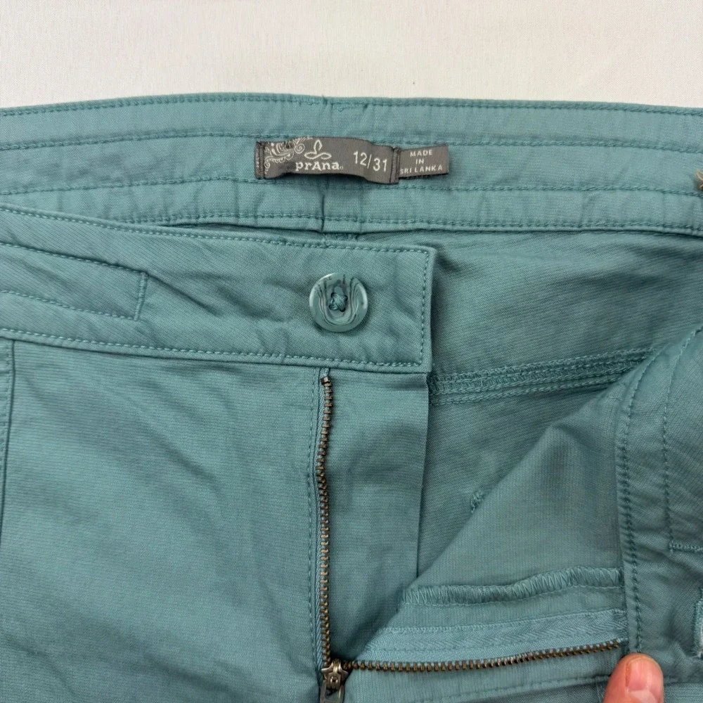 prAna Shorts Women 12/31 Teal Organic Cotton Stretch Outdoor Hiking Patch Pocket